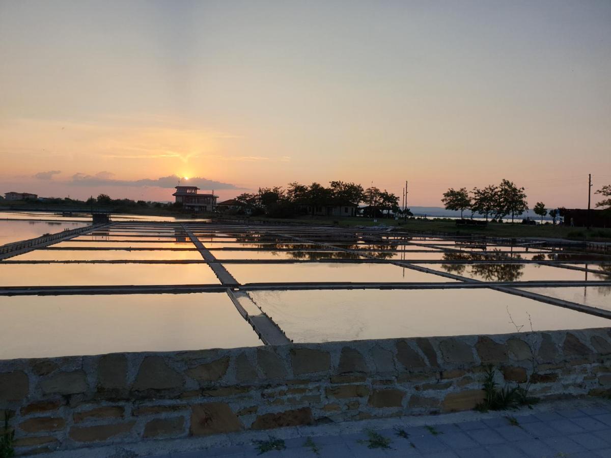 Beach Residence Pomorie Buitenkant foto